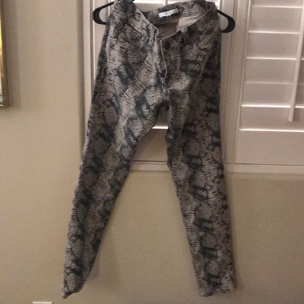 Cabi jeans